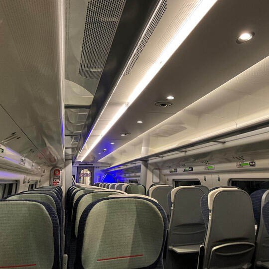T8 LED Rail replacement tube lights